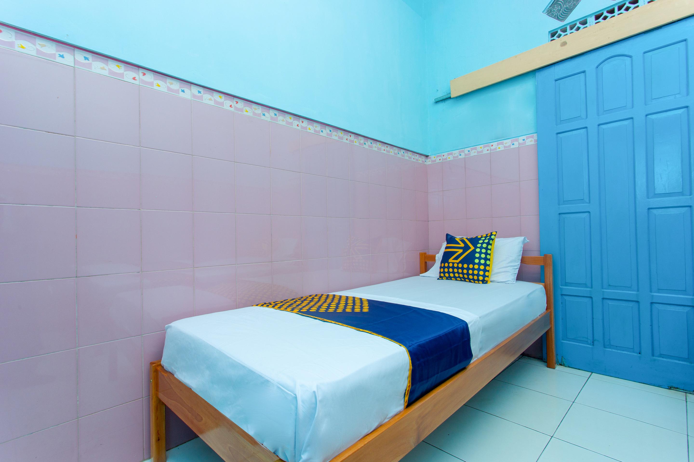 สปอต ออน 2871 โฮเทล บูดี Hotel ปูร์โวเคอร์โต ภายนอก รูปภาพ