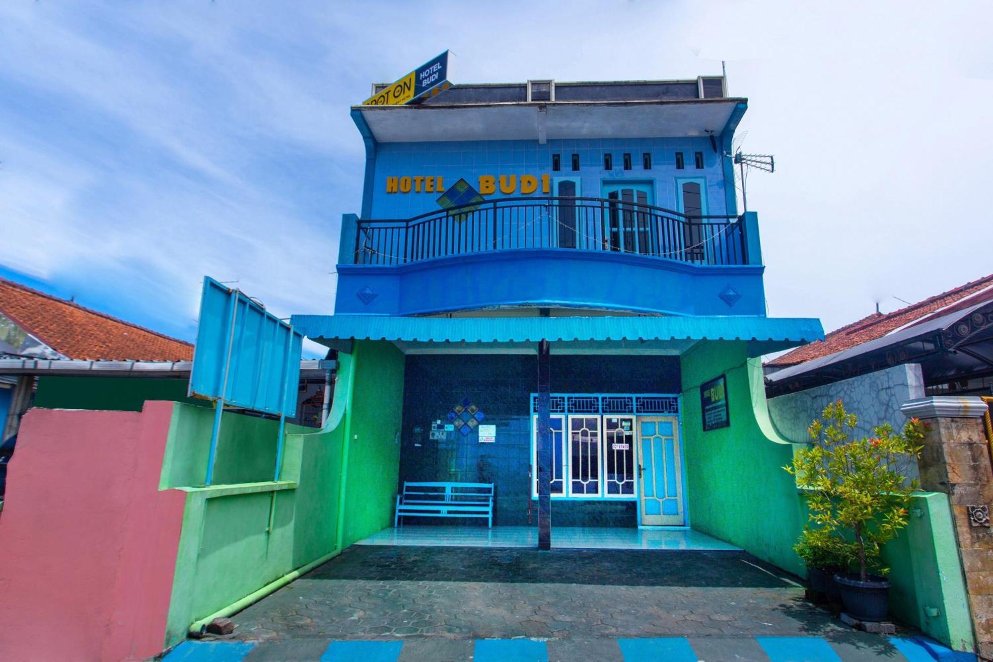 สปอต ออน 2871 โฮเทล บูดี Hotel ปูร์โวเคอร์โต ภายนอก รูปภาพ